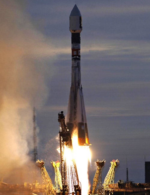 Venus Express blasts off