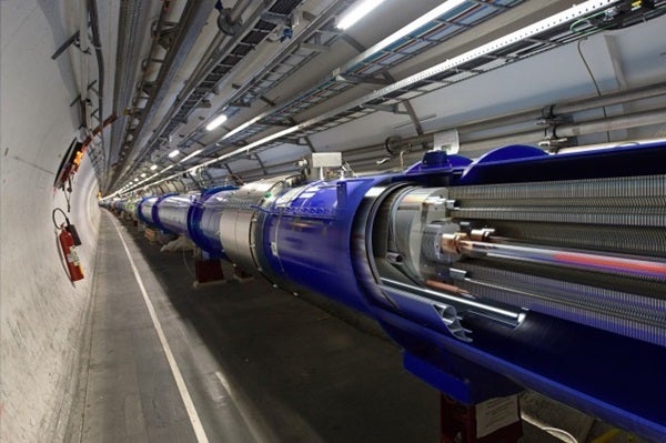3Dcutdipoletunnelmontagephotocorr