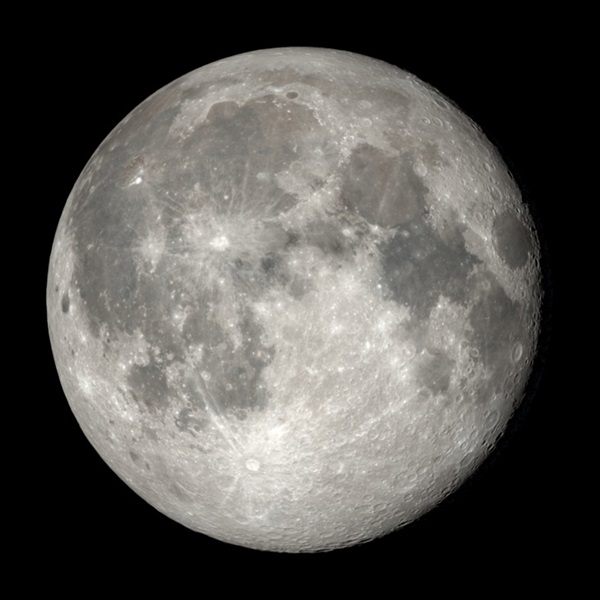 The Moon on November 21, 2021
