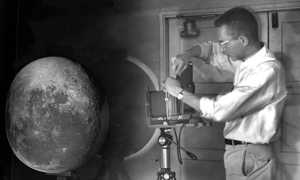 Ewen Whitaker and William Hartmann (pictured), and others produced a lunar atlas of “rectified” images. Since no craft had yet orbited the Moon, photographs of the Moon from Earth were projected onto a globe, which was then photographed from different angles. This technique eliminated the effects of foreshortening, and craters that appeared distorted and elliptical near the Moon’s limb were rendered circular on the resulting maps. Credit: University of Arizona/Lunar and Planetary Laboratory