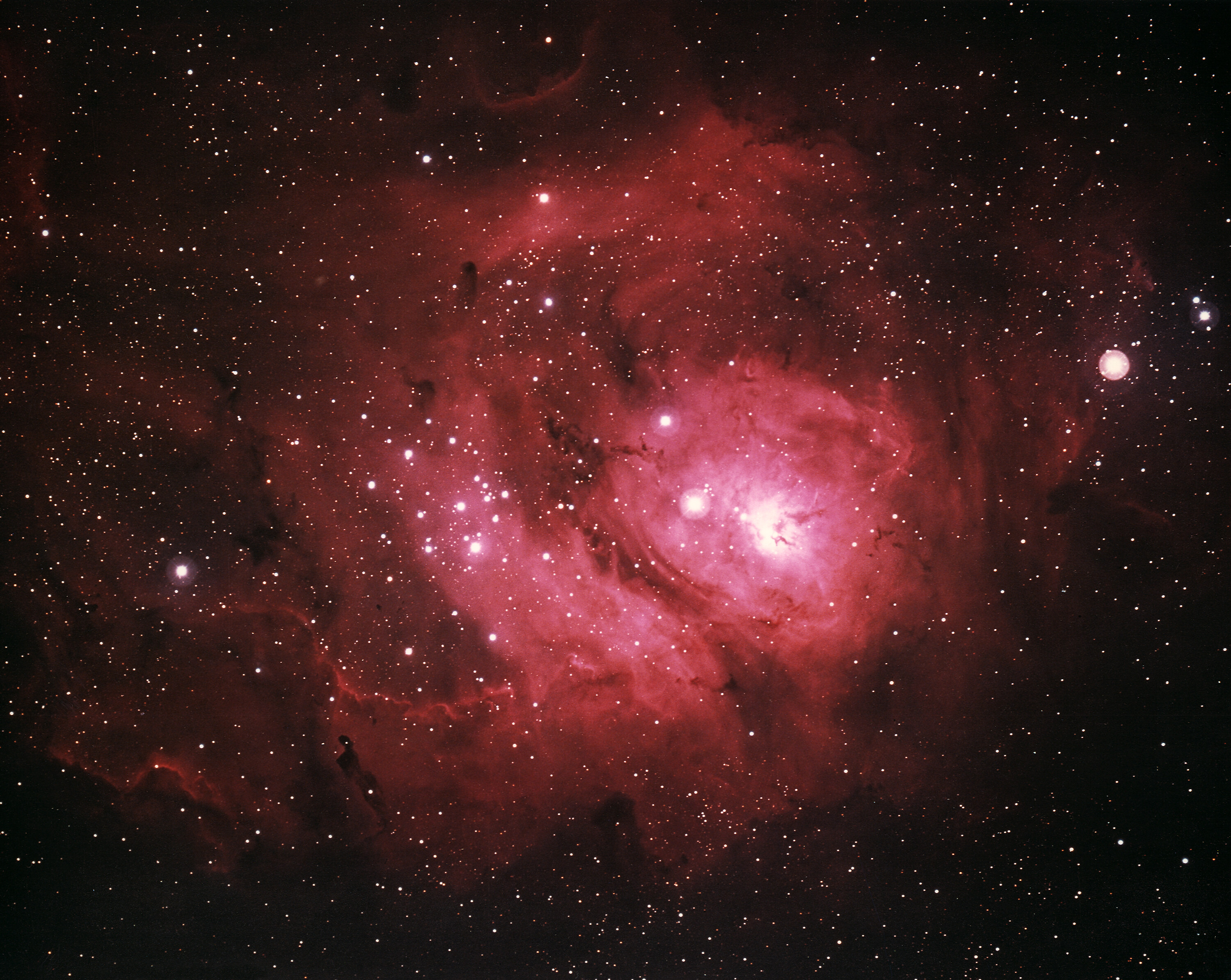 Sumérgete en la nebulosa de la laguna: esta semana en astronomía con Dave Eicher