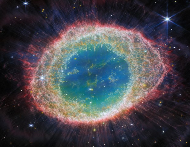 The Ring Nebula in Infrared