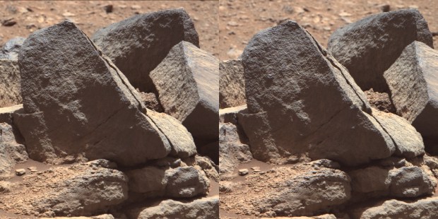 This rock looks expertly cut vertically in half. In mono, it’s hard to tell whether the crack is only superficial; in stereo, it is apparent the dislocation runs all the way through the rock.