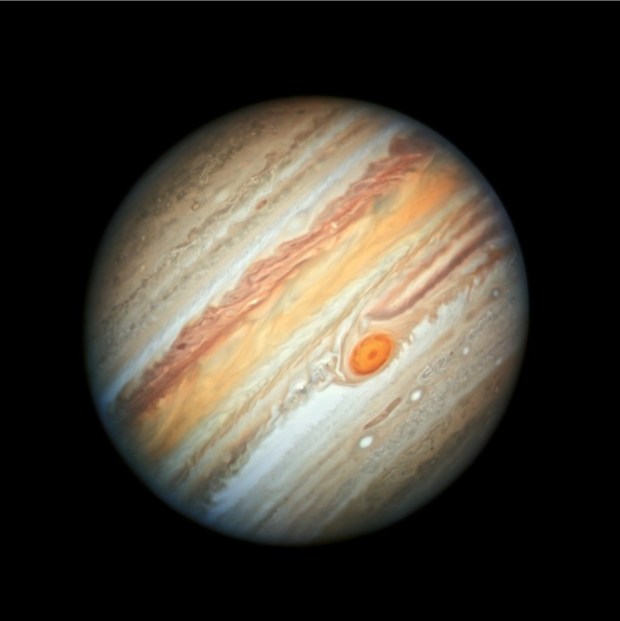 Planet Jupiter imaged with HST