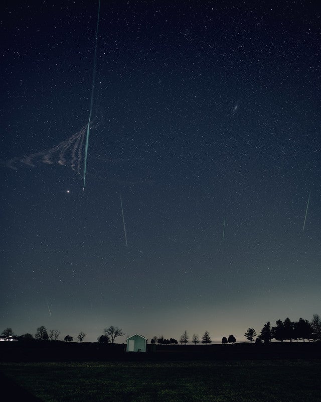 Leonid meteors in the sky during the 2020 Leonid meteor shower