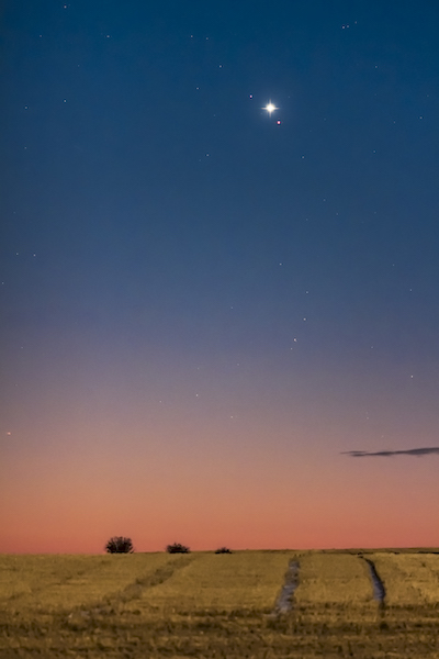Venus and Mars in close conjunction in the dawn sky on October 5, 2017.