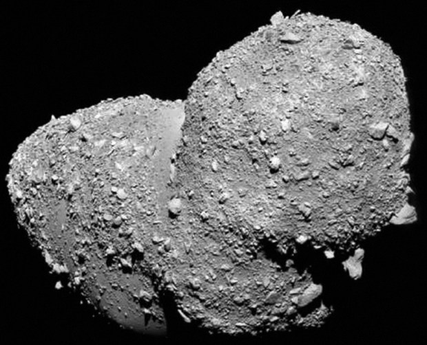 Asteroid (25143) Itokawa seen in close-up