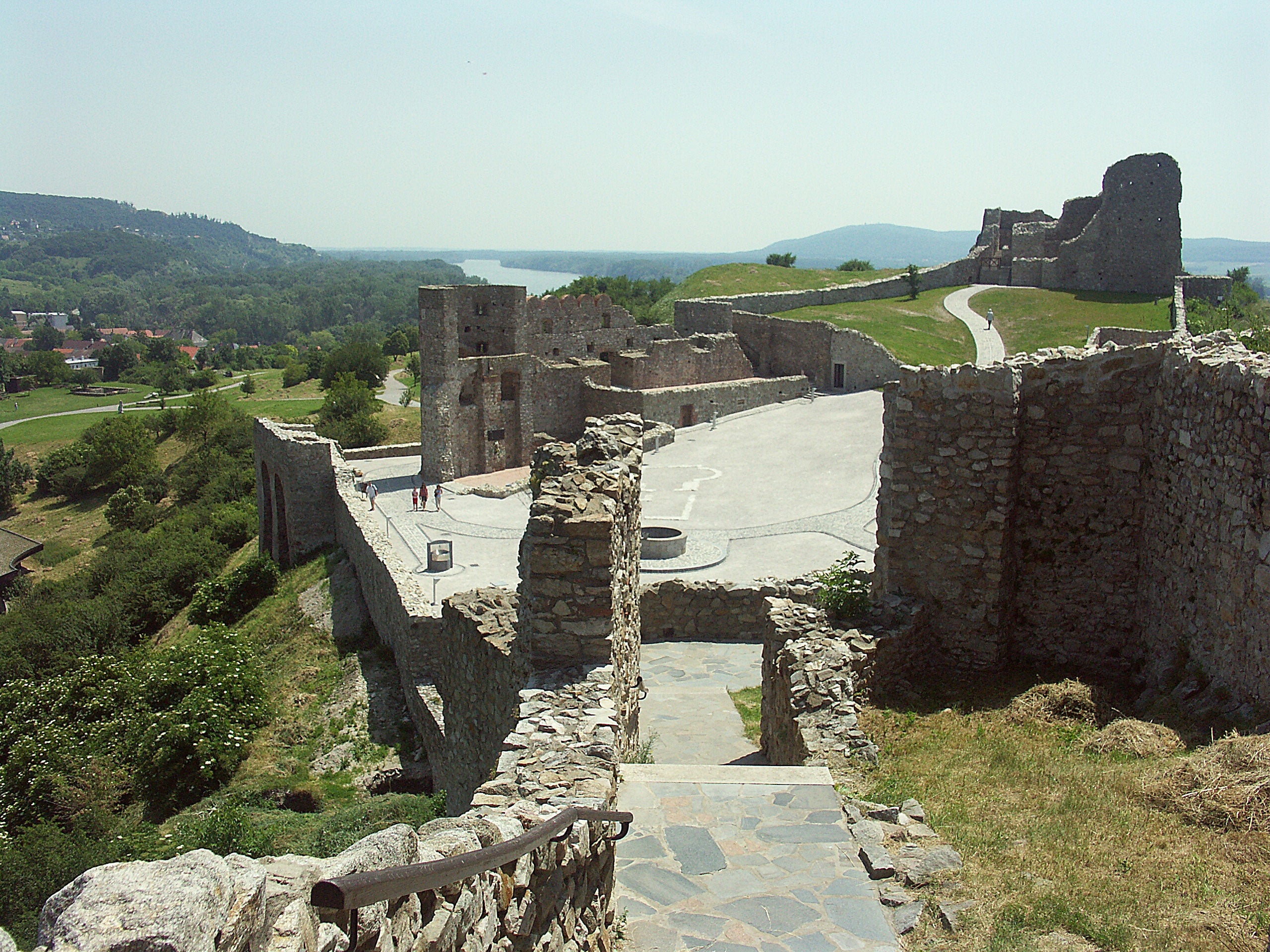 Devin Castle.  Credit: Radovan Bahna, Wikimedia Commons.