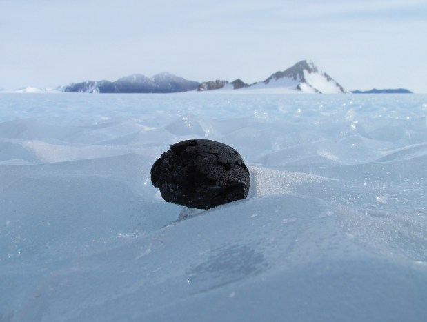 An meteorite in the Antarctic. Credit: University of Manchester.